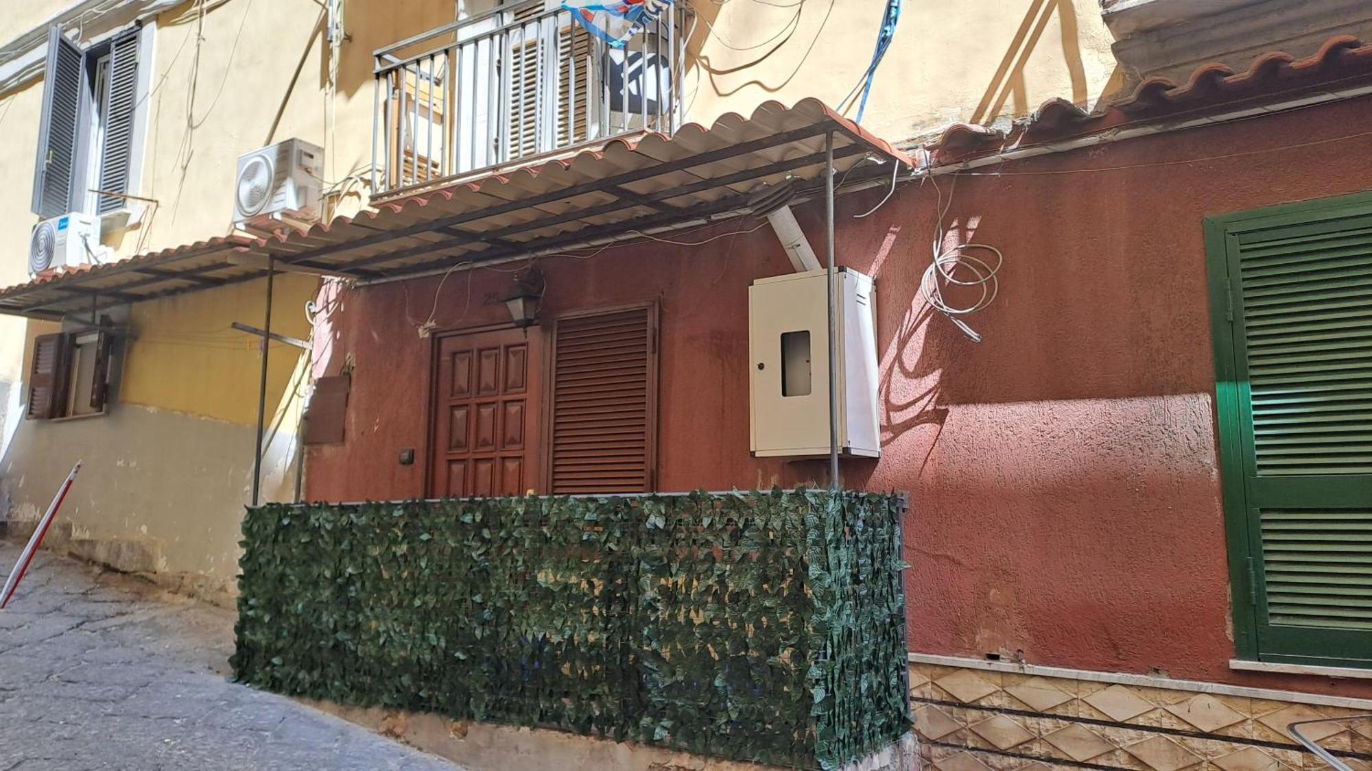 Anny House